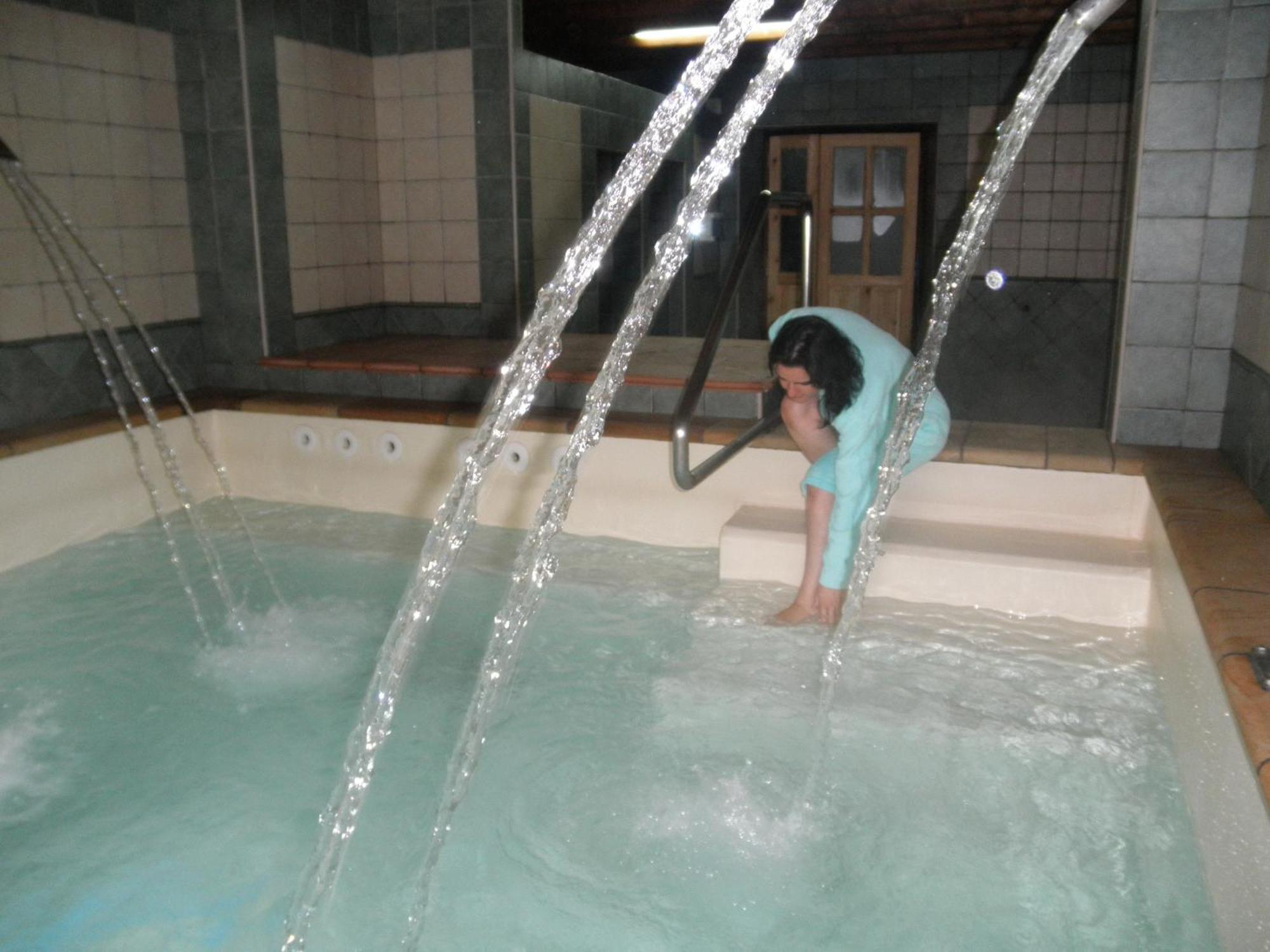 Hotel Balneario De Alceda Eksteriør billede