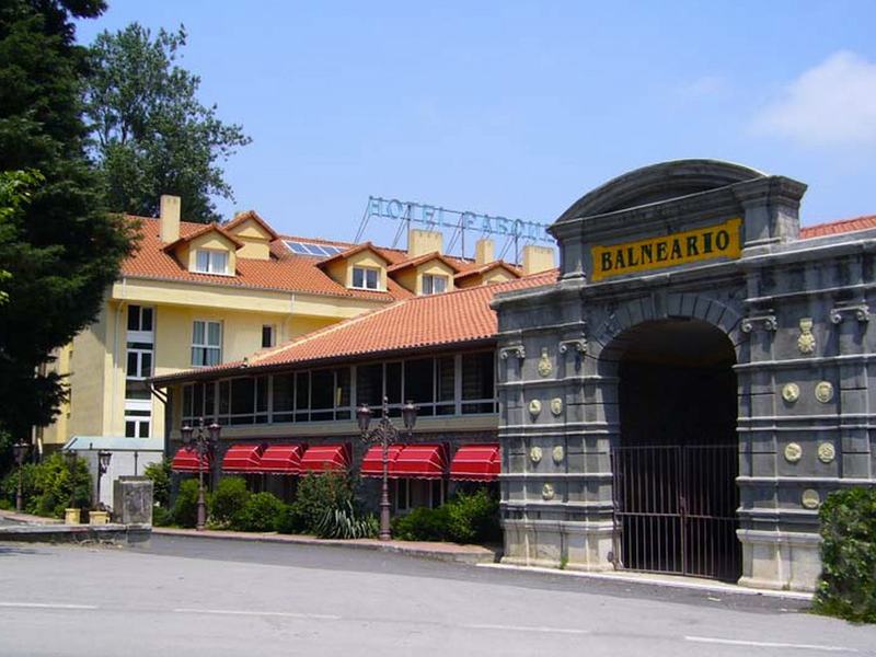Hotel Balneario De Alceda Eksteriør billede