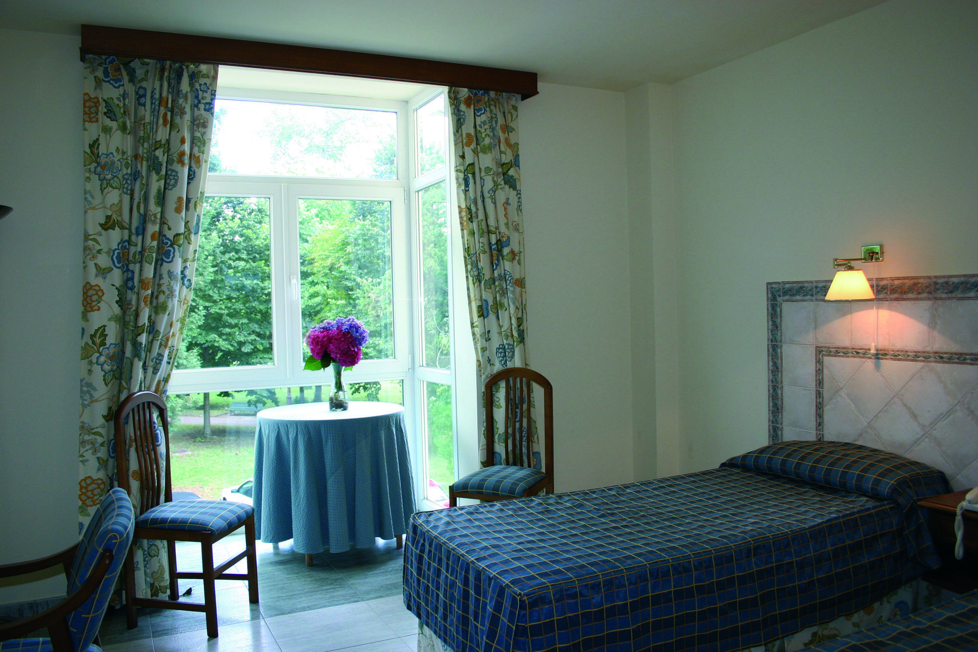 Hotel Balneario De Alceda Eksteriør billede
